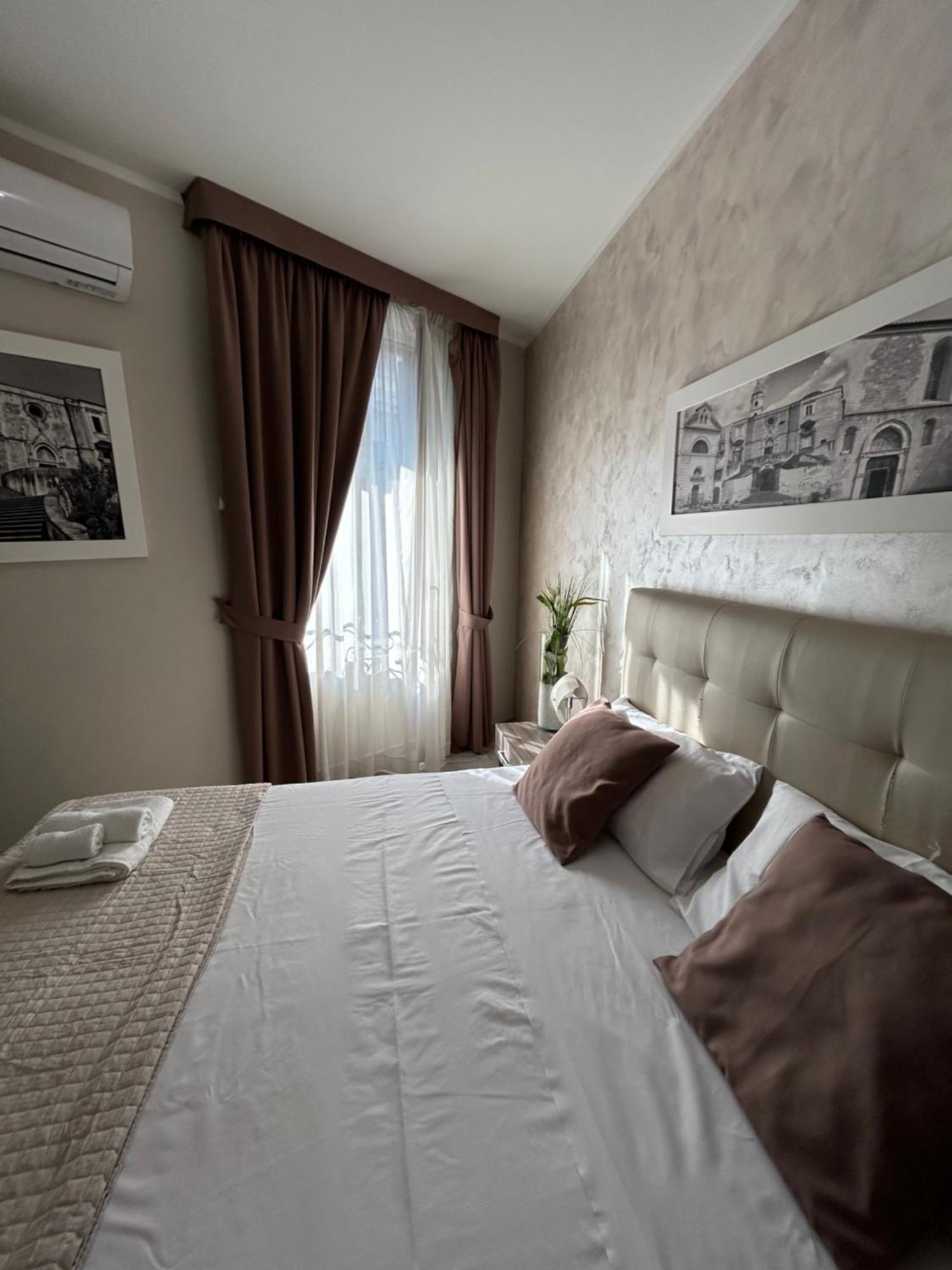 B&B Napoli Centrale N 74 Kültér fotó