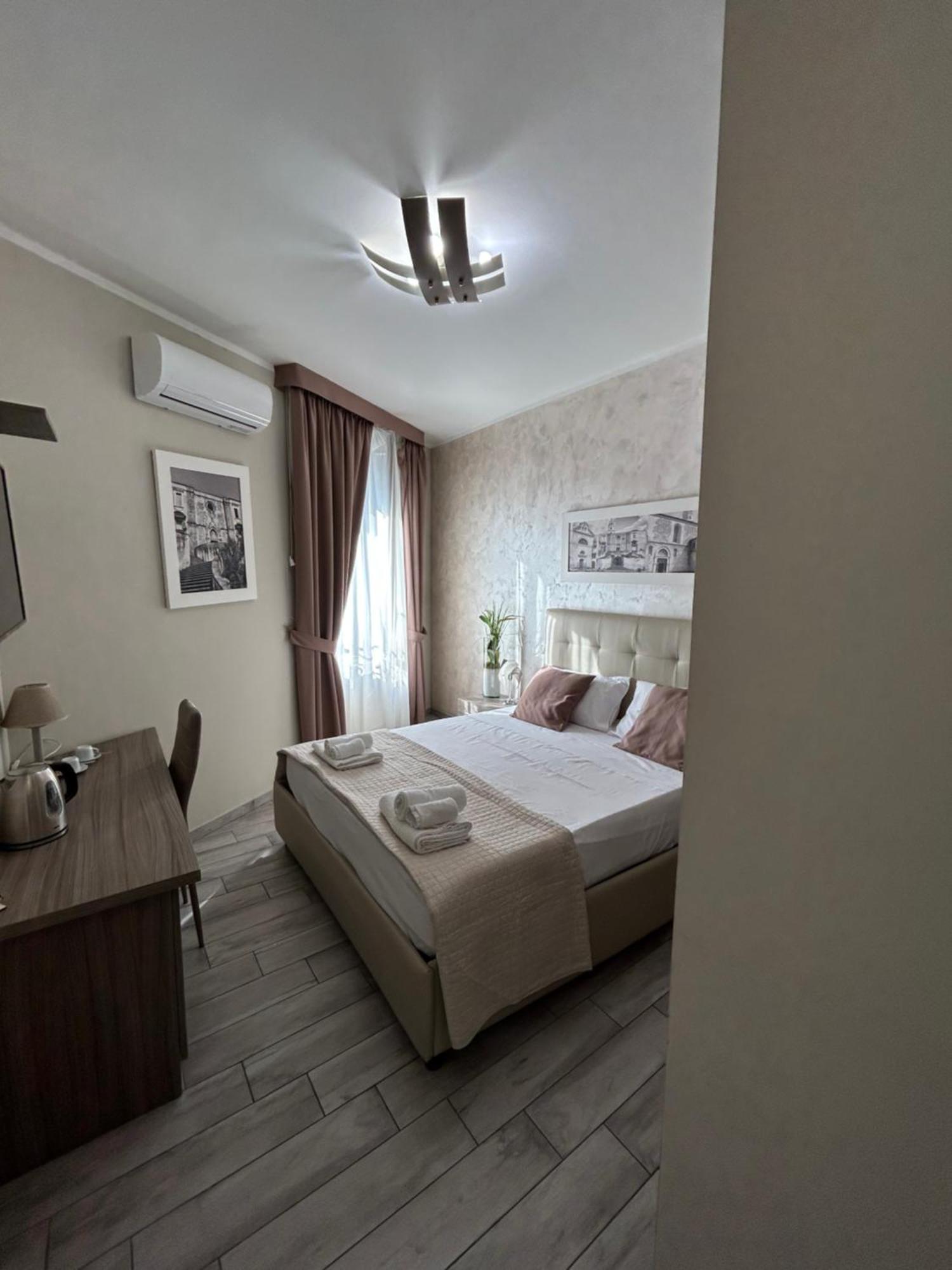 B&B Napoli Centrale N 74 Kültér fotó