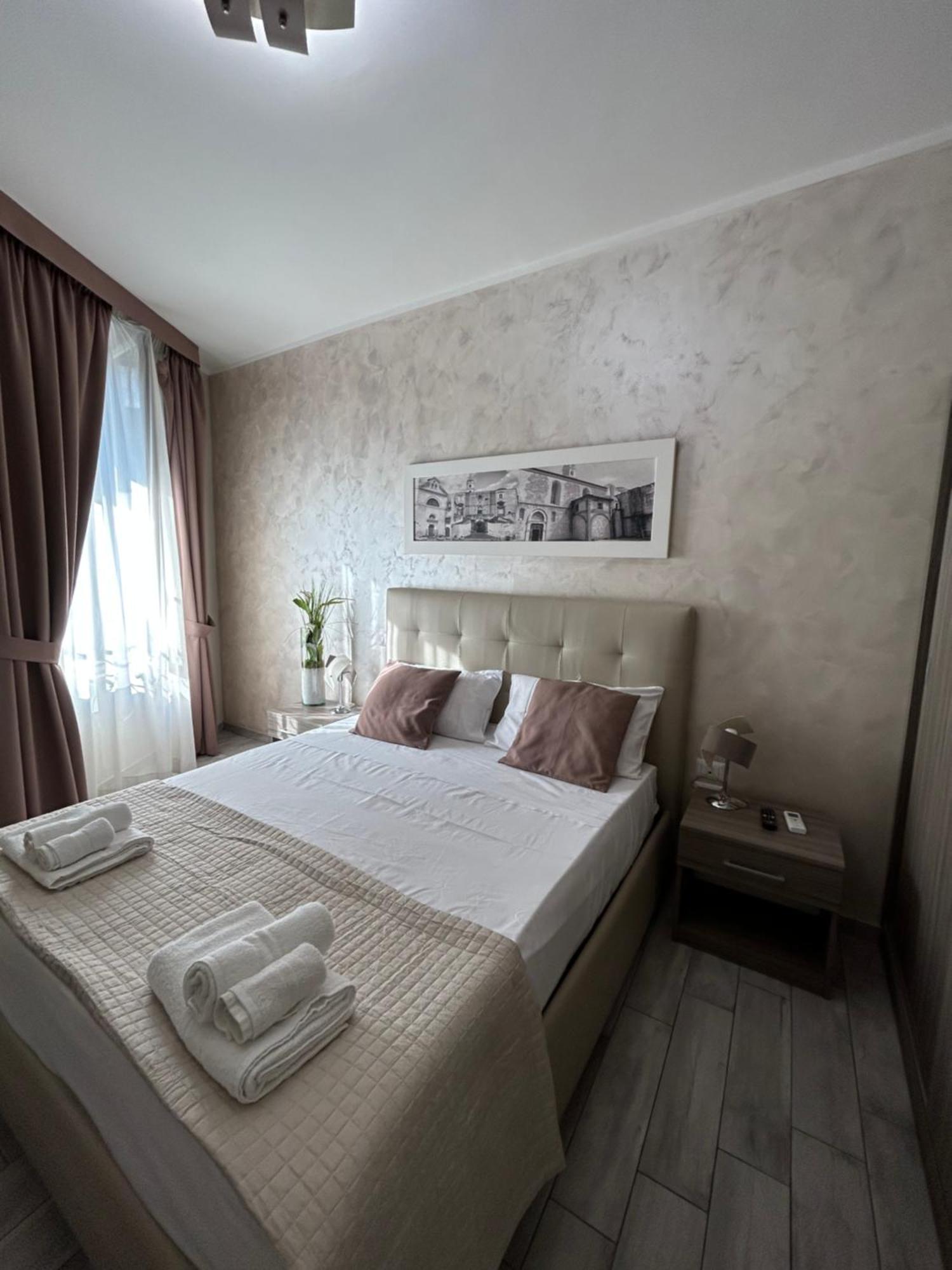 B&B Napoli Centrale N 74 Kültér fotó