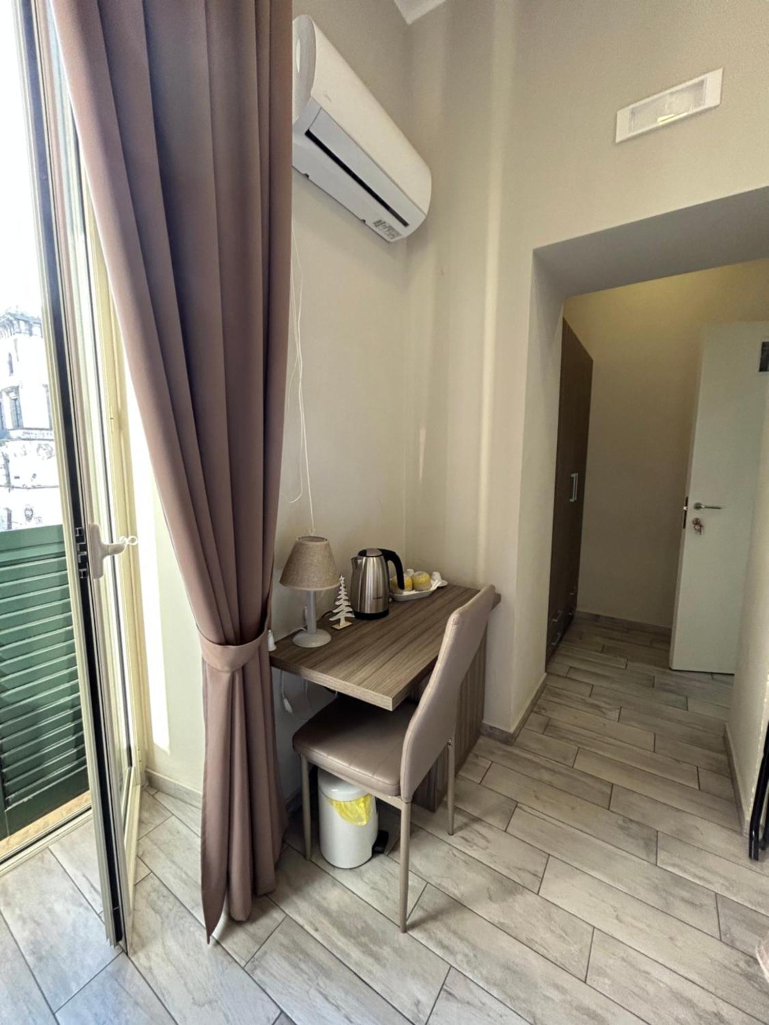 B&B Napoli Centrale N 74 Kültér fotó